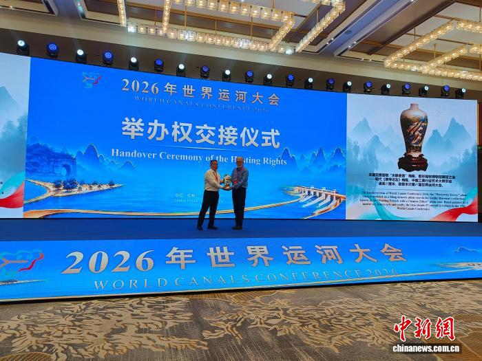 米兰体育：实时比分，尽在掌握 - 米兰体坛